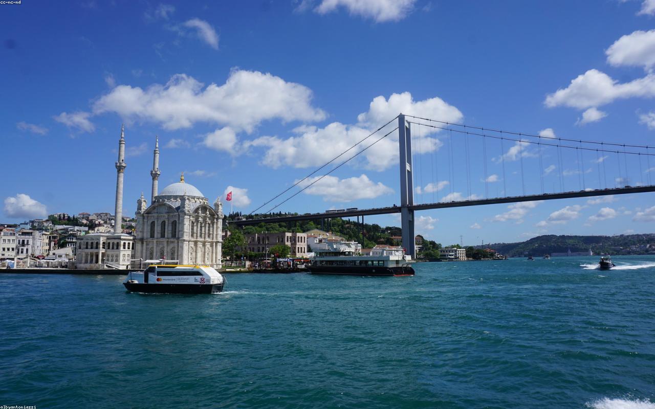 Arnavutköy tekne turu ve balık avı